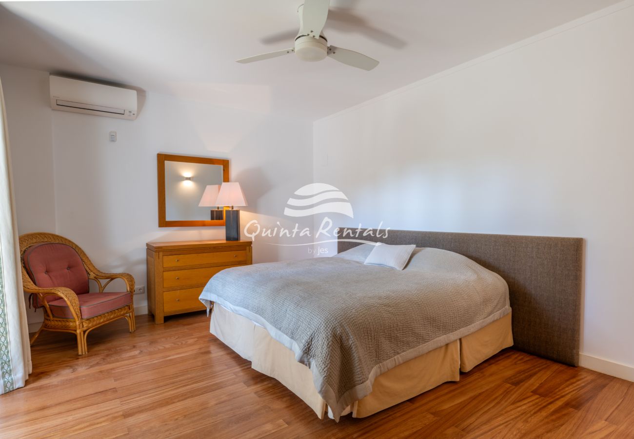 Villa em Quinta do Lago - Villa Jardim PA 047