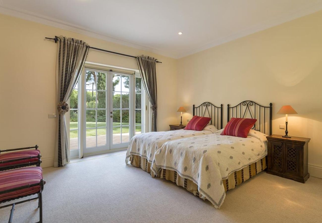 Villa in Quinta do Lago - Villa Blossom PA112