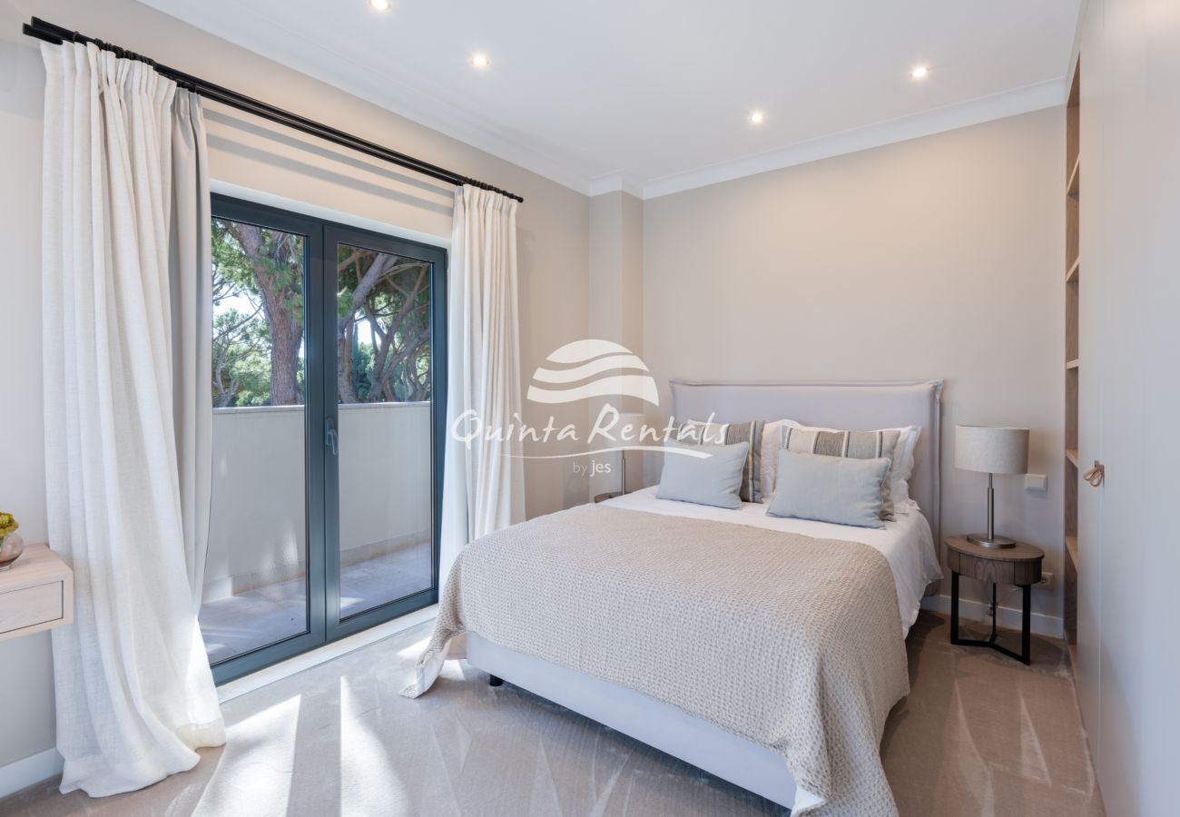 Villa in Quinta do Lago - Villa Parque PA 029