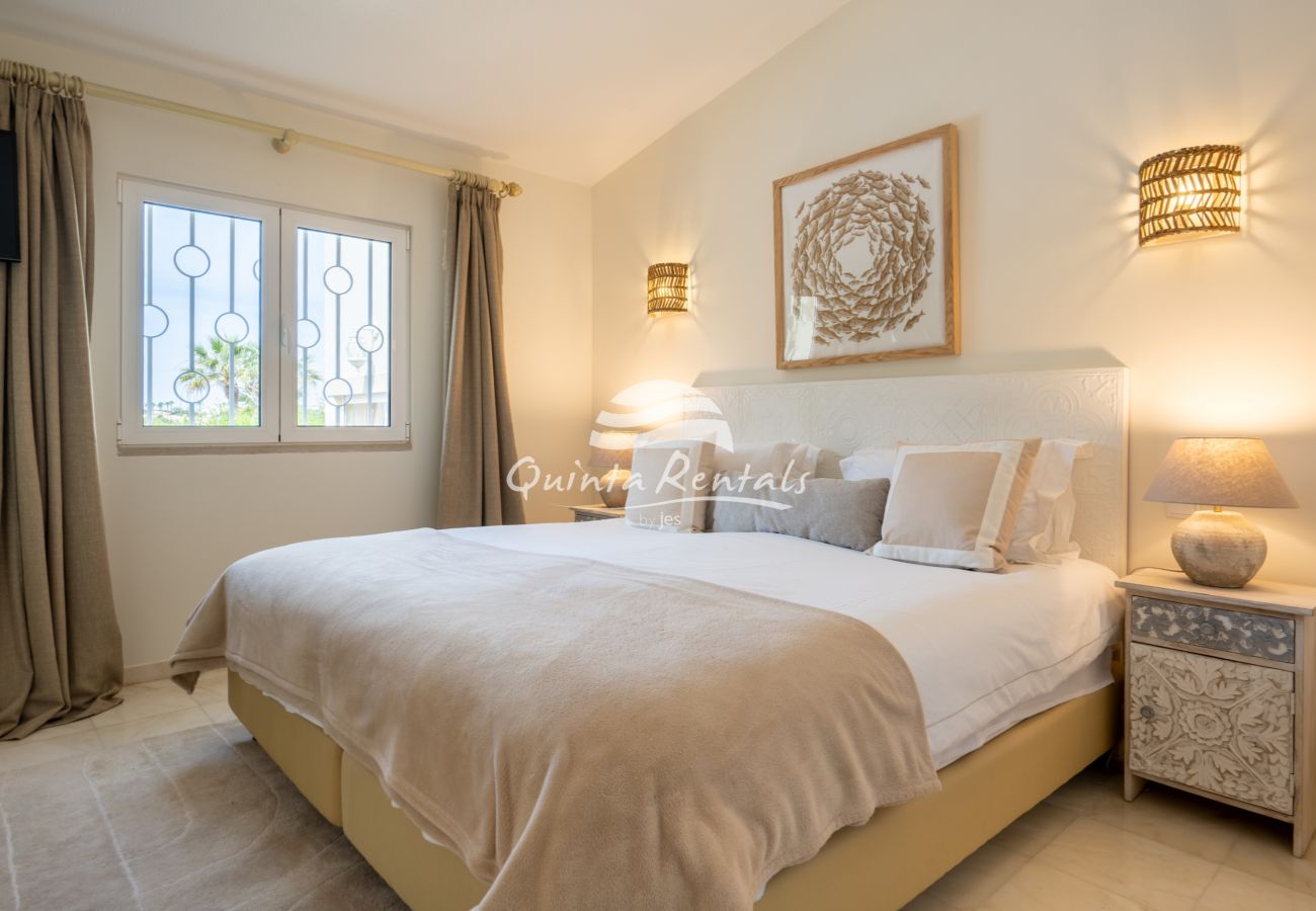 Villa in Vale do Lobo - Villa Margarita DD 409
