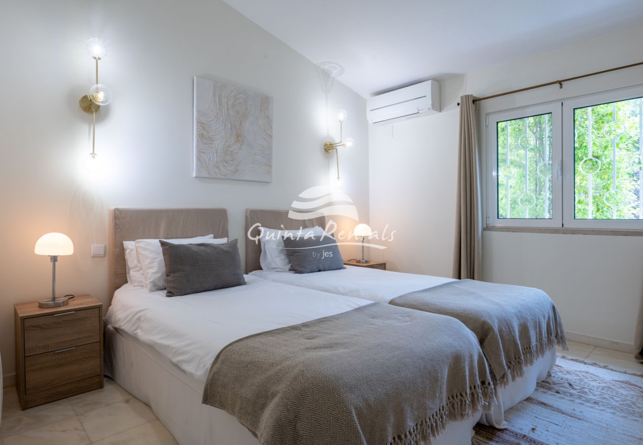 Villa in Vale do Lobo - Villa Margarita DD 409
